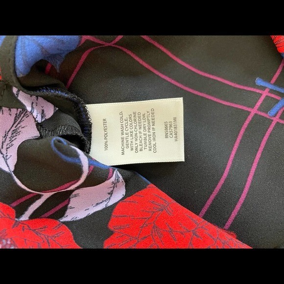 Halogen Top Sheer Floral Sleeveless V Neck Tank New Etta Check Black Size Small - Picture 6 of 8